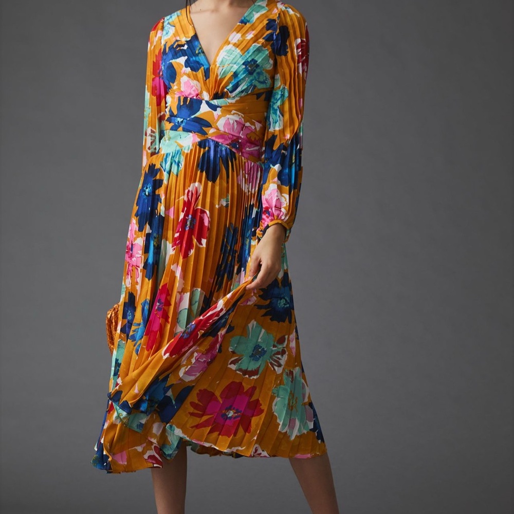 Maeve by Anthropologie Pleated V-Neck Midi Dress Size 12